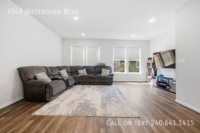 Foto del edificio - 3349 Watershed Blvd