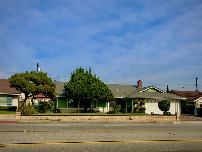 Building Photo - 12139 Monte Vista Ave