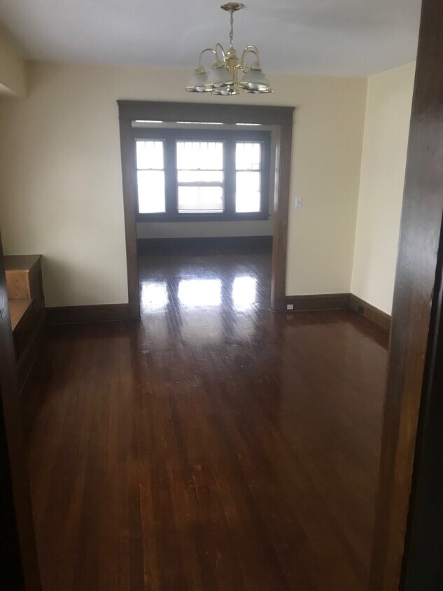 Foto principal - 1623 Waterbury Rd