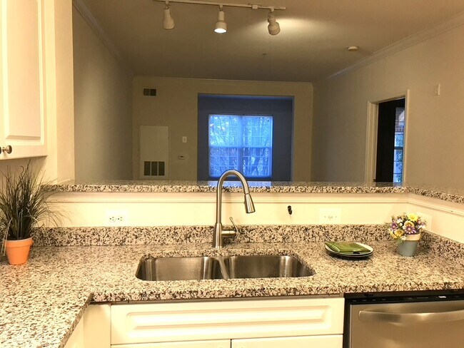 Building Photo - 3009 Nicosh Cir