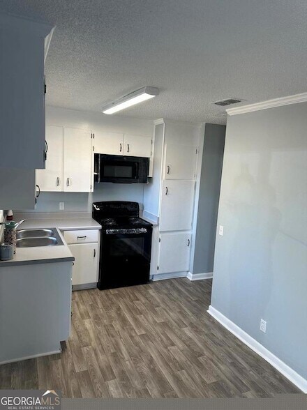 Foto del edificio - 1220 Poplar St