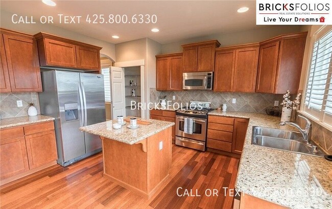 Building Photo - 22714 43rd Dr SE