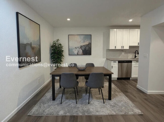 Building Photo - 2635 Hayden Rd