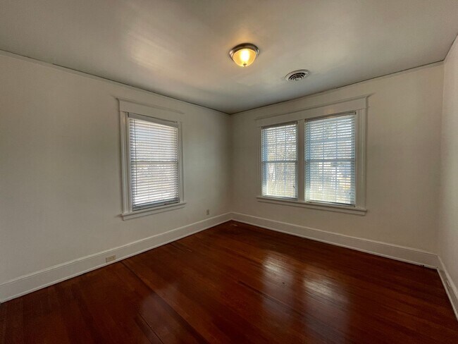 Foto del edificio - 3214 N Ave Unit B