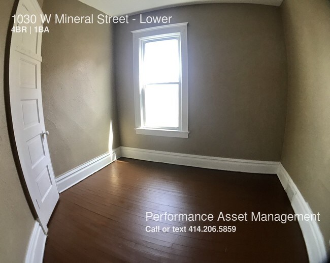 Building Photo - 1030 W Mineral St