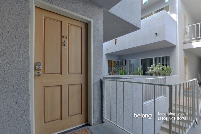 Foto del edificio - 2223 S Bentley Ave