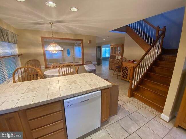 Foto del edificio - 11660 Holly Ln