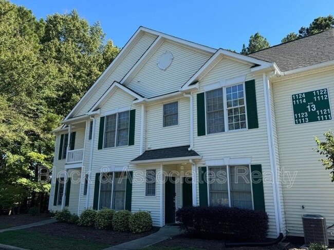 Building Photo - 1121 Kudrow Ln