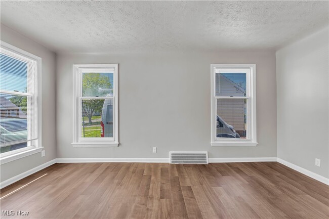 Building Photo - 20671 Nicholas Ave