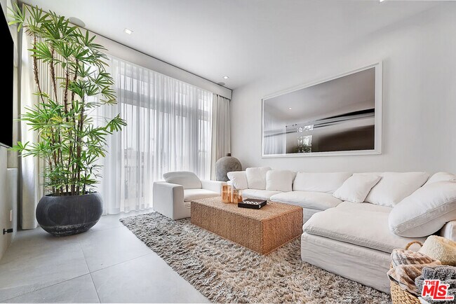 Foto del edificio - 6442 Lunita Rd