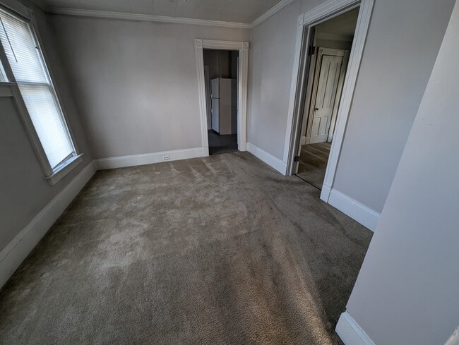 Dining Room View 1 - 18 Charlotte Ave