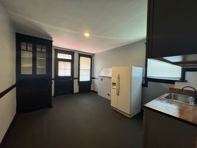 Foto del edificio - Move in Ready