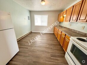 Building Photo - 107 Gold Strike Dr