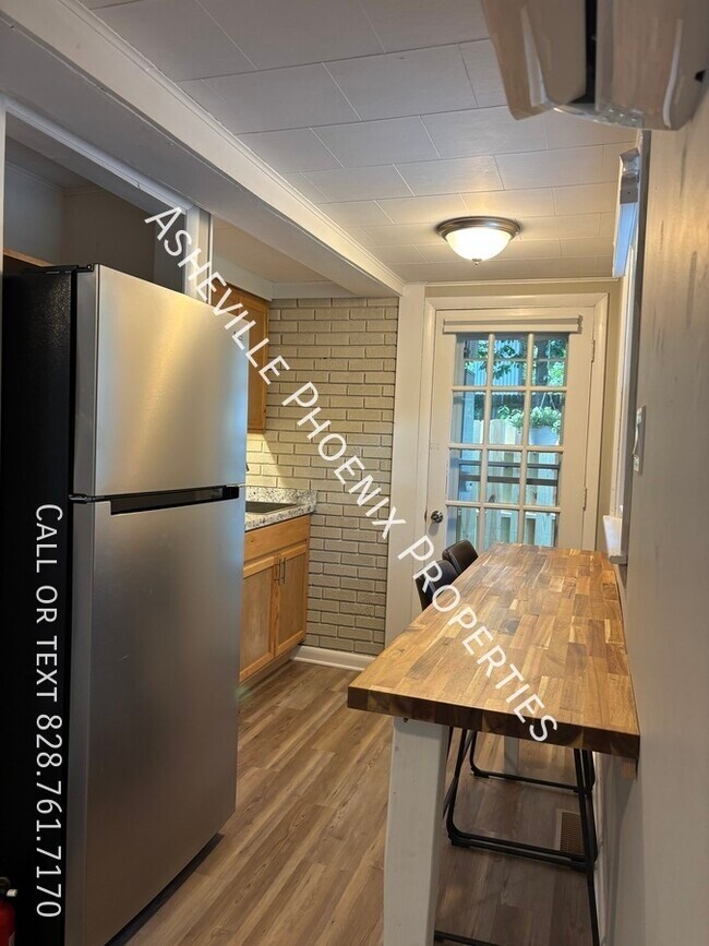 Foto del edificio - 203 Hawthorne Ave