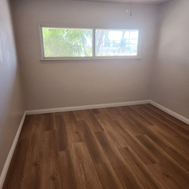 Bedroom - 1414 W 94th Pl