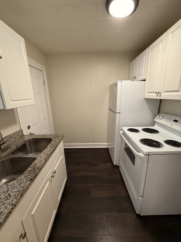 Foto del edificio - 1869 29th Ave N