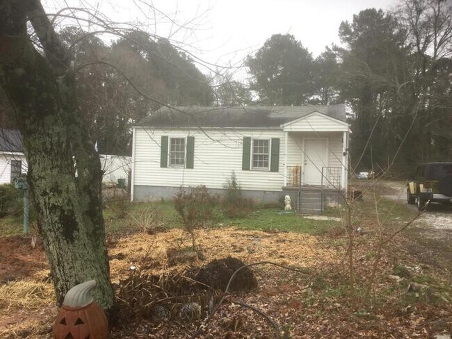 Building Photo - 4201 Chamblee Tucker Rd