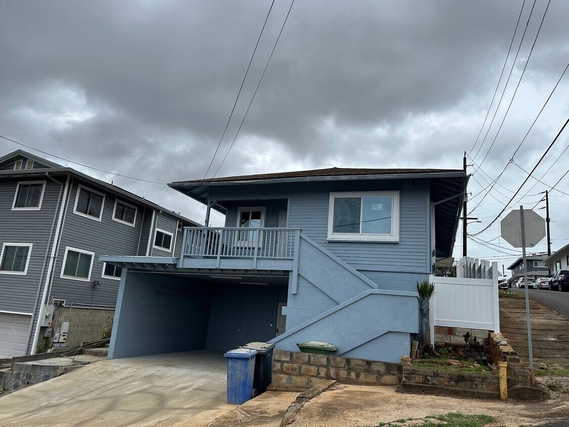 Primary Photo - AIEA HEIGHTS NEWLY RENOVATED 4 BEDROOM, 2 ...