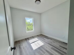 Building Photo - 3533 Alderfer St