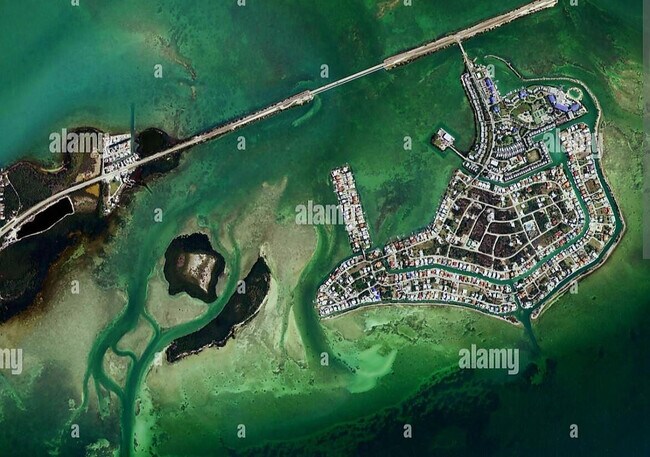 Foto del edificio - 300 Duck Key Dr