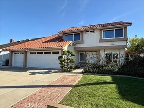 Building Photo - 18402 Oxboro Ln