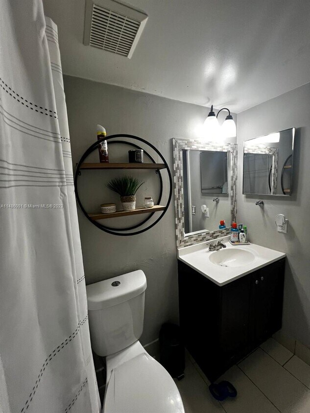 Foto del edificio - 14855 SW 104th St