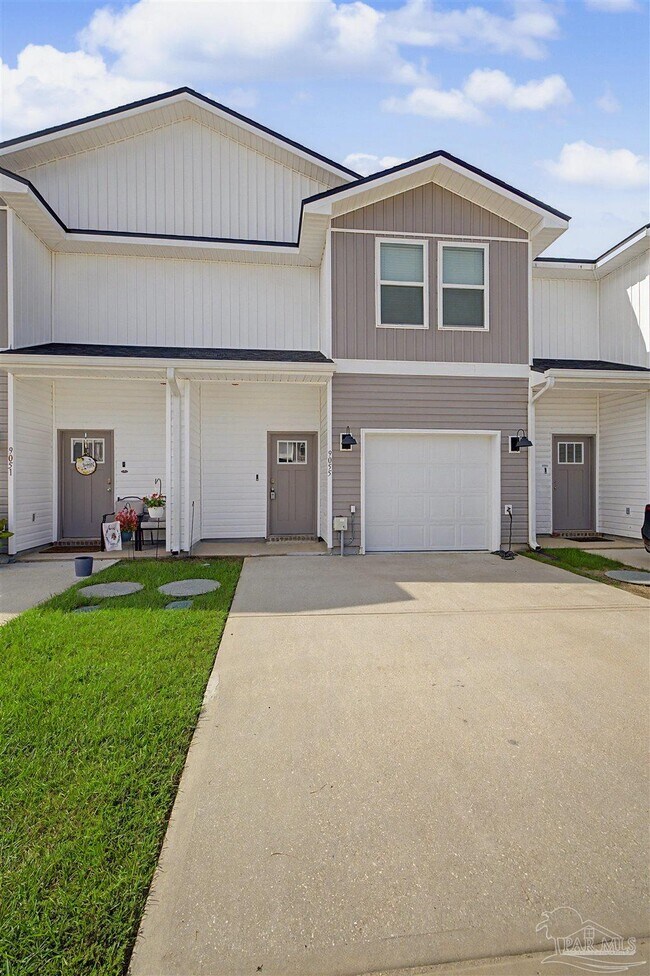 Building Photo - 9055 Golden Eye Dr