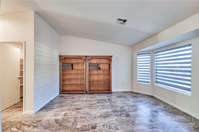 Foto del edificio - 865 Featherwood Dr