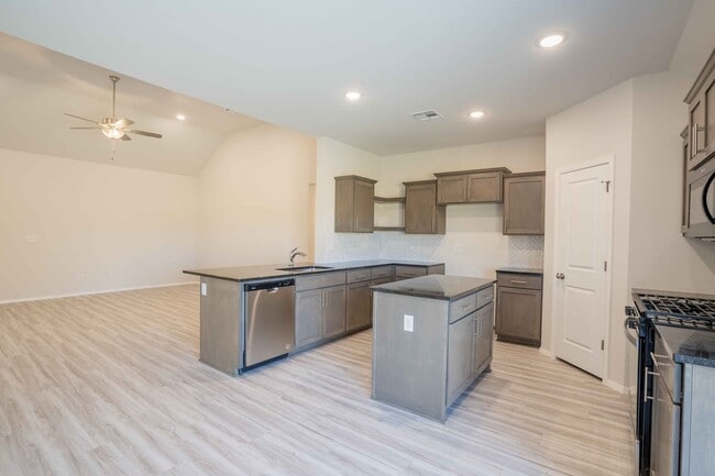 Building Photo - Coming Soon! Newly built 4 Bed 3 Bath Simmons Home!