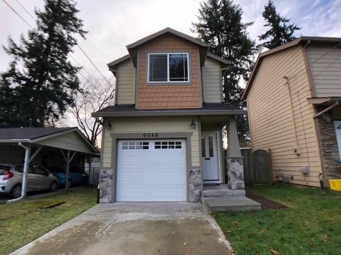 Brentwood Park Home - 3 Bedrooms, 2 baths 1,506 sq. ft. - Brentwood Park Home - 3 Bedrooms, 2 baths ...