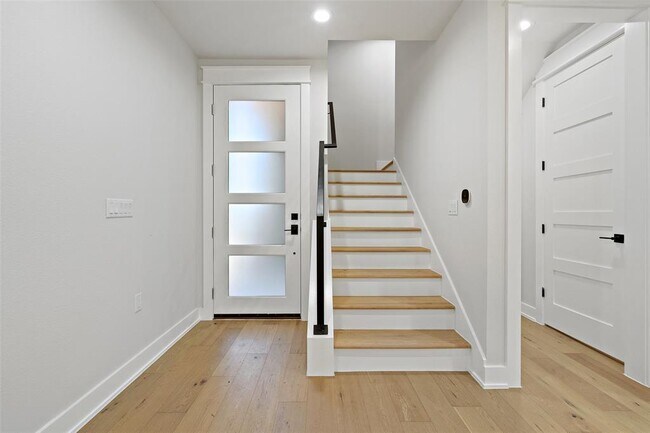 Building Photo - 5109 Stone Gate Dr