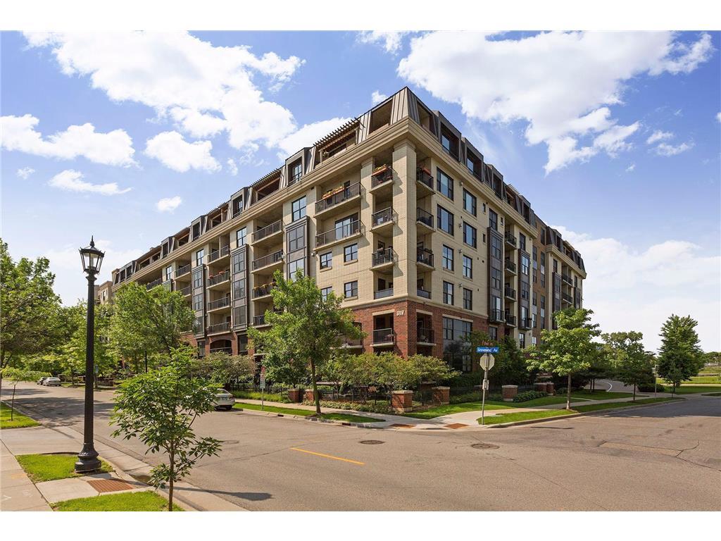 Foto principal - 317 Groveland Ave