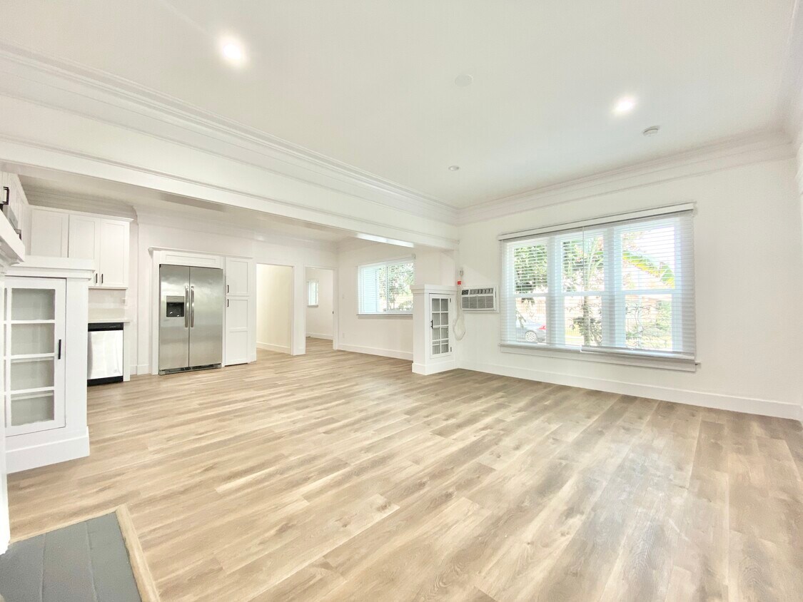 Foto principal - 2101 7th Ave Los Angeles, CA 90018