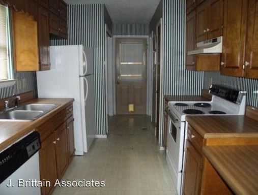 Building Photo - 65 Goat Farm Rd