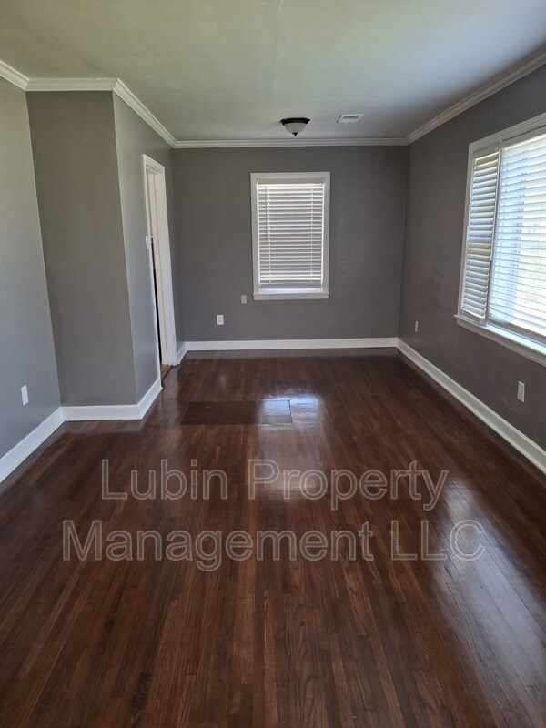 Foto del edificio - 3313 Ridgecrest St