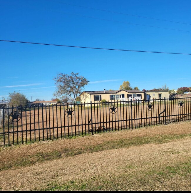 Foto del edificio - 11109 Foothill Dr