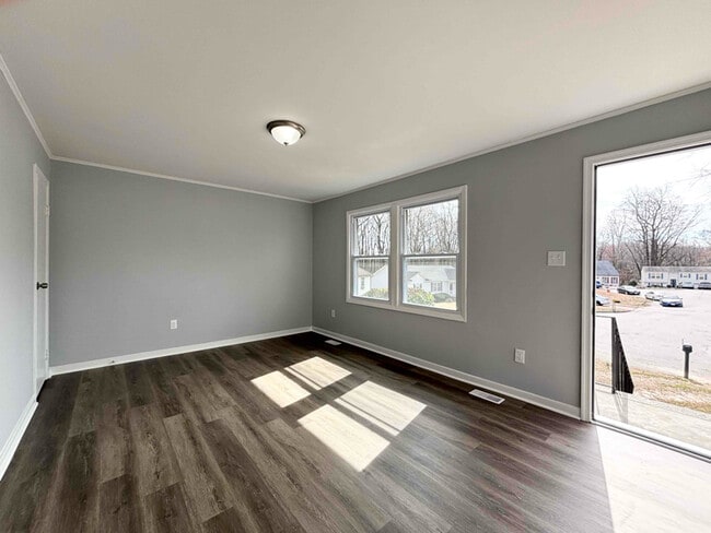 Foto del edificio - 23 St John Ct