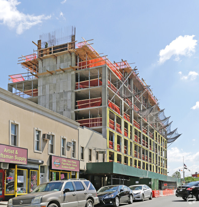 Building Photo - 781 Metropolitan Ave