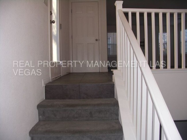 Building Photo - 1226 Little Boy Blue Ave