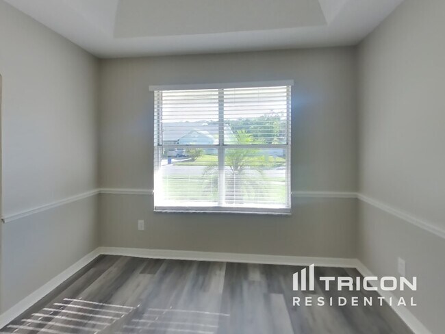 Building Photo - 873 Silversmith Cir