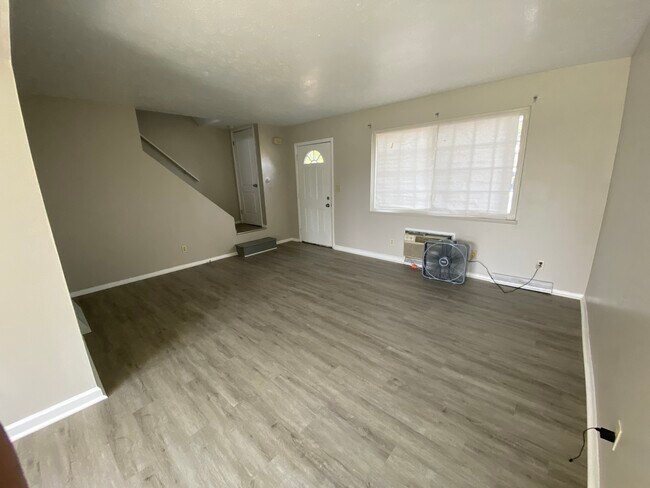 Foto del edificio - 1751 S Raccoon Rd