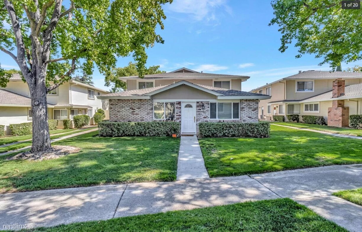 2 br, 1 bath Townhome 4770 Hatfield Walk... Townhome Rentals in San