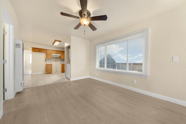 Building Photo - 2020 Auseon Ave