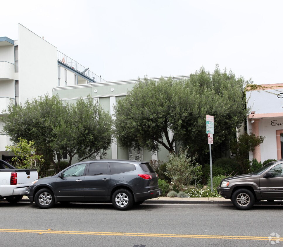 Primary Photo - 1143-1145 11th St