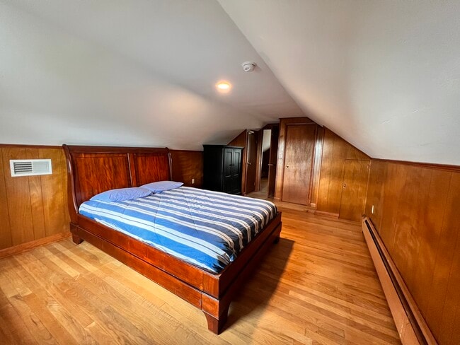 Foto del edificio - 324 Woodland View Dr