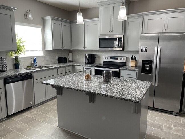 Foto del edificio - 354 Thorp Circle