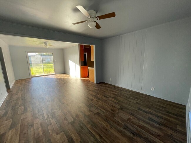 Building Photo - Home for rent!