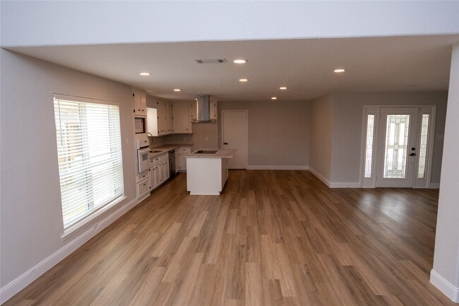 Building Photo - 13607 Meisterwood Dr