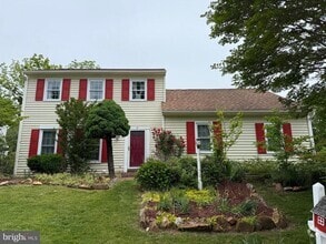 Building Photo - 9 Wetherburn Dr