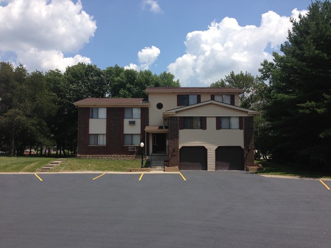 Building Photo - 8163 Ralston Ct